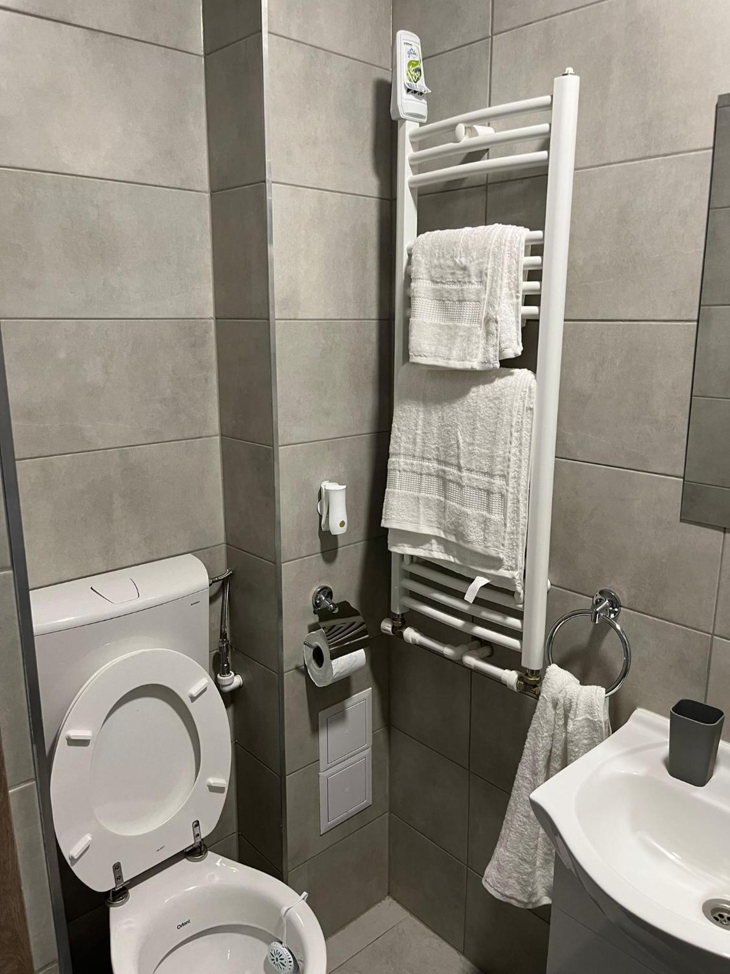 Ceronav Studio Galaţi Extérieur photo
